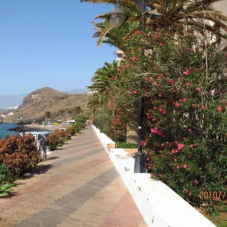 Ocean View First Sea Line Apartment Tabaiba