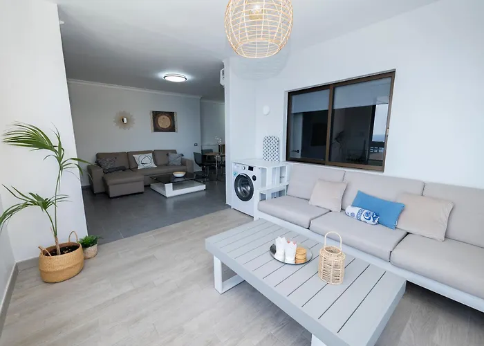 Ocean View First Sea Line Табайба