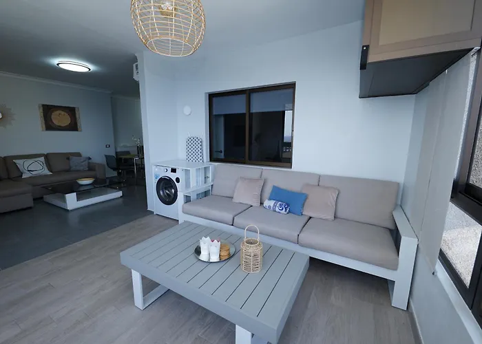 Ocean View First Sea Line